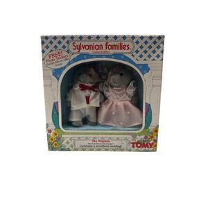 Sylvanian Families Collectables The Originals Morris and Kelsey Sweetwater TOMY